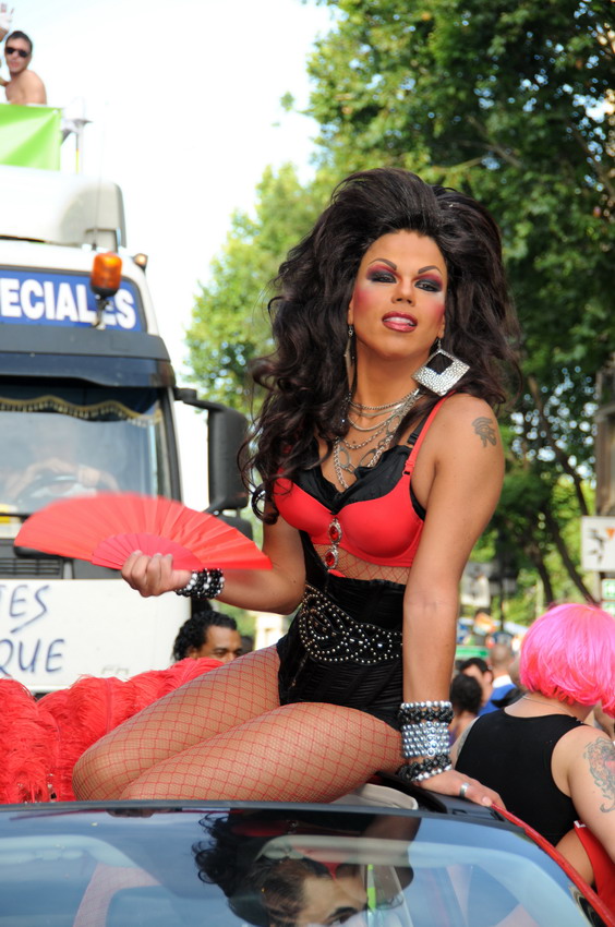 Madrid_ Gaypride_07_10_49_resize.JPG